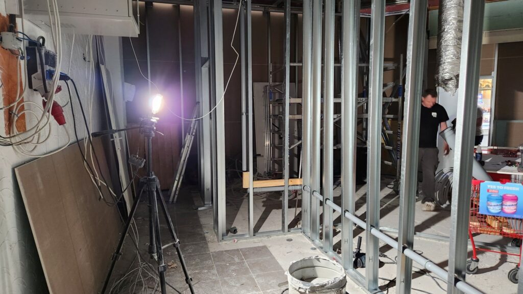 Fit-Out Przebudowa i Generalny remont lokalu usługowego w Galerii Handlowej Szczecin